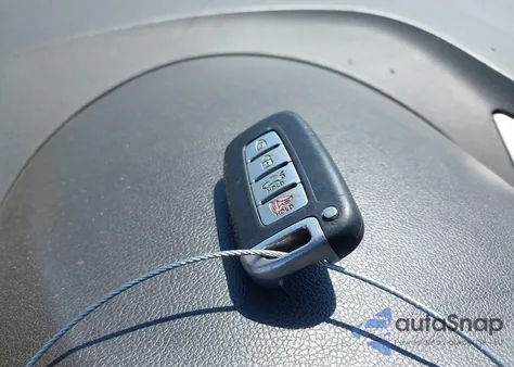 2012 Hyundai Elantra Limited from USA, damaged, VIN 5NPDH4AE0CH140665